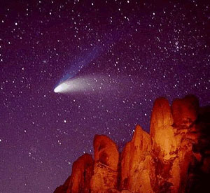 Scenic Picture of Comet Hale-Bopp